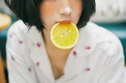 娱乐圈的炸裂的瓜都有哪些？且来看看娱乐裂瓜！