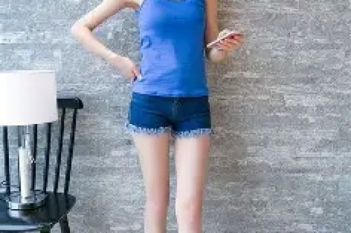 故意辱华、女神被曝当三、血赔80亿娱圈的瓜一个比一个劲爆